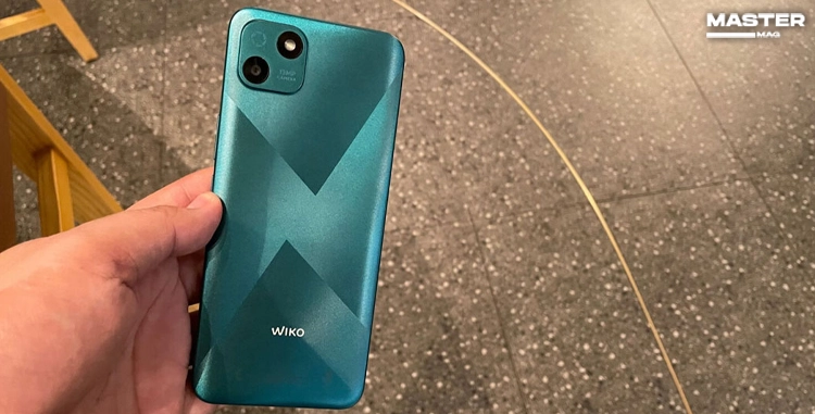 بررسی گوشی Wiko T10