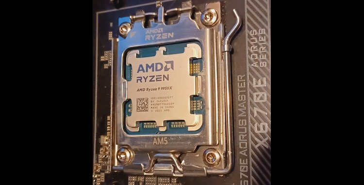 بررسی پردازنده AMD Ryzen 9 9950X